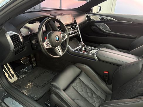 Used 2020 BMW M8 Convertible image 4