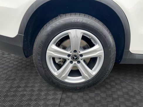 Used 2019 Mercedes-Benz GLC 300 image 35