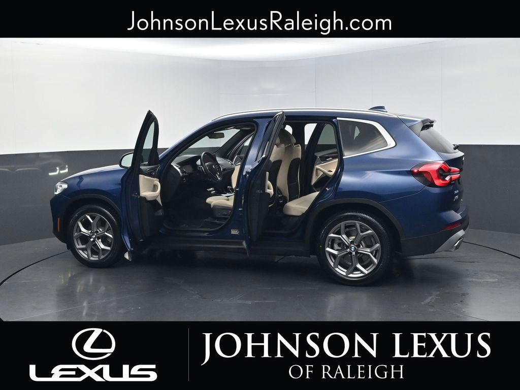 Used 2024 BMW X3 sDrive30i w/ Premium Package RWD image 37
