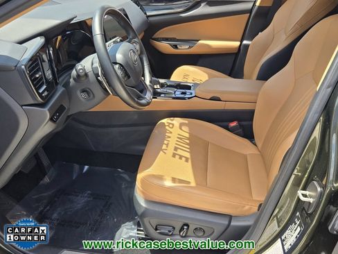 Used 2024 Lexus NX 250 FWD image 10