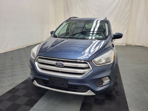 Used 2018 Ford Escape SE FWD image 15