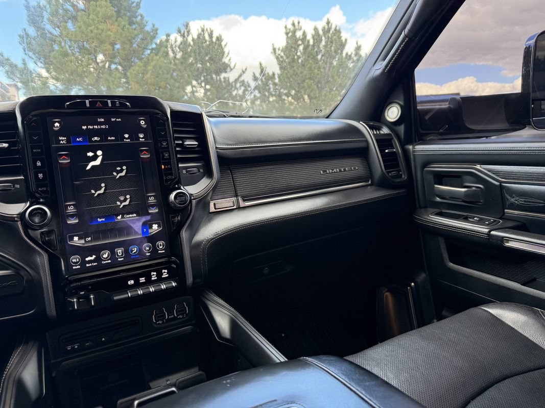 Used 2019 RAM 2500 Limited AWD/4WD image 24