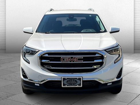 Used 2020 GMC Terrain SLT w/ Preferred Package image 2