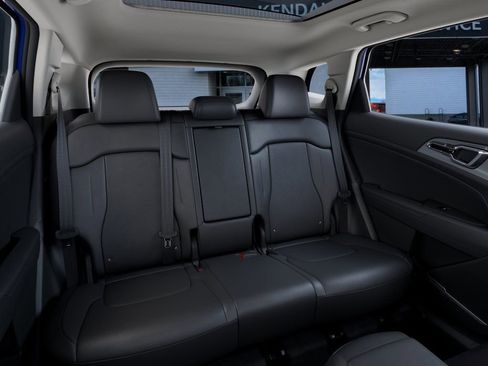 New 2026 Kia Sportage EX FWD image 16