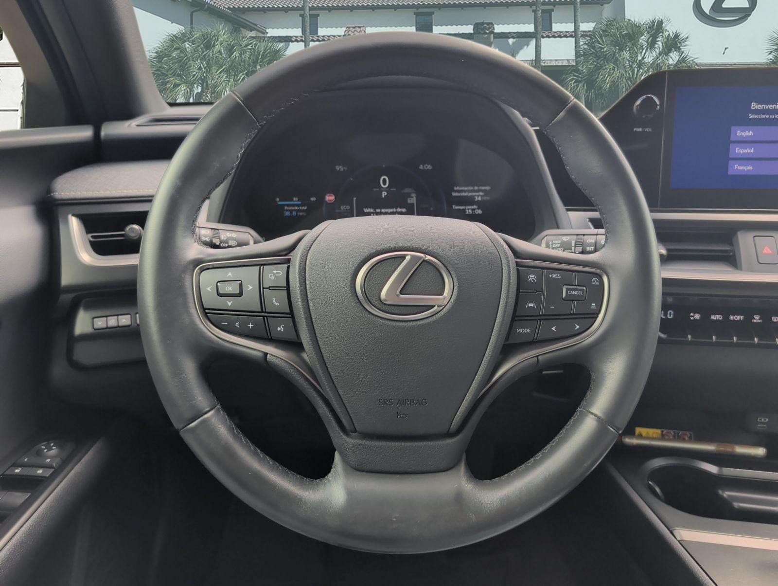 Used 2025 Lexus UX 300h FWD w/ Accessory Package (Z1) image 13