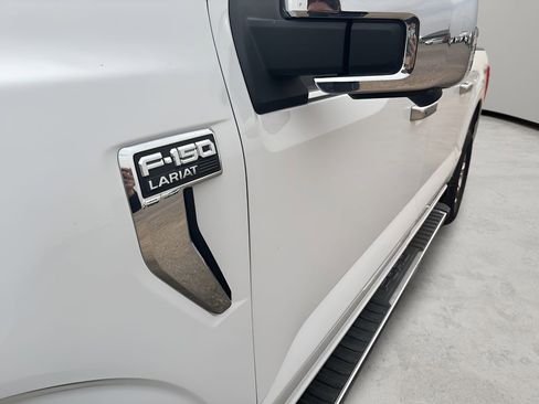 Used 2021 Ford F150 Lariat w/ Equipment Group 502A High image 9