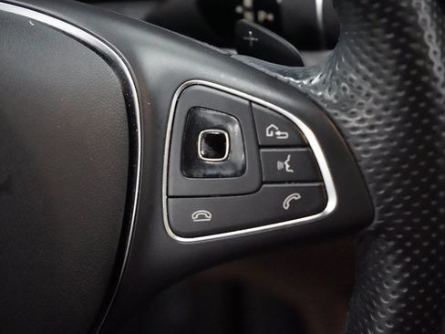 Used 2018 Mercedes-Benz E 300 w/ Premium 2 Package (Q02) image 17