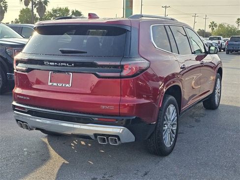 New 2026 GMC Acadia Denali image 5