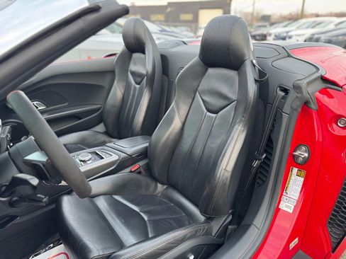 Used 2018 Audi R8 V10 image 26