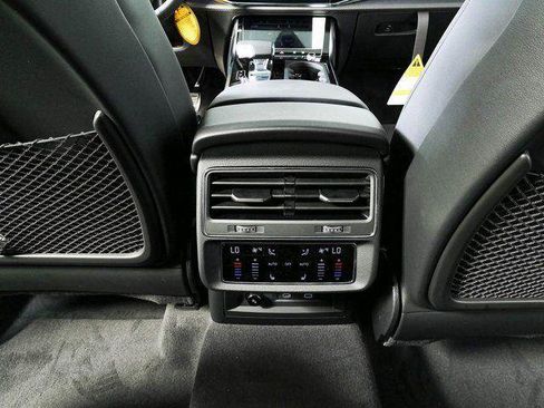New 2026 Audi SQ8 Prestige AWD/4WD image 22