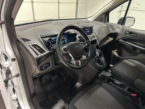 Used 2021 Ford Transit Connect XL image 21