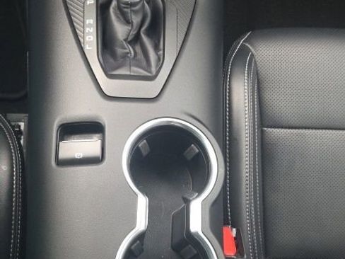 Used 2025 Ford Mustang Premium RWD image 32