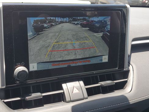Used 2024 Toyota RAV4 XLE w/ Convenience Package FWD image 29