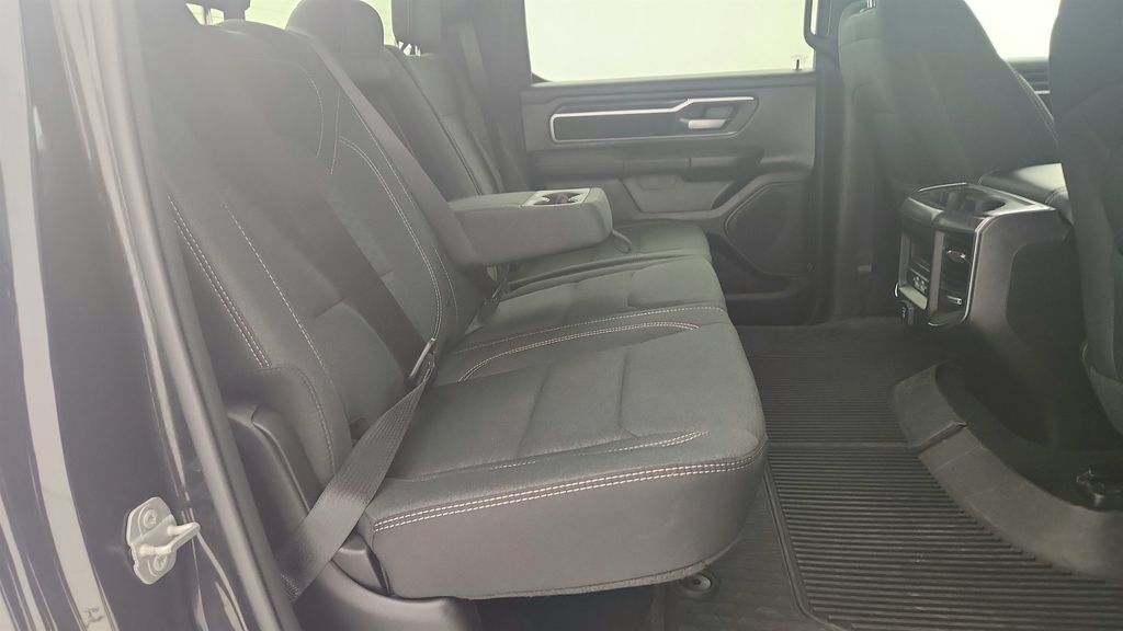 Used 2025 RAM 1500 Big Horn RWD image 31