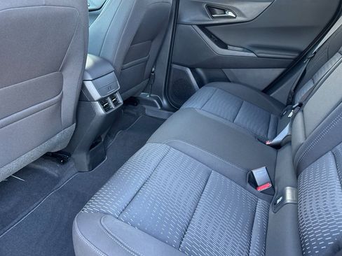 New 2026 Chevrolet Equinox LT image 11