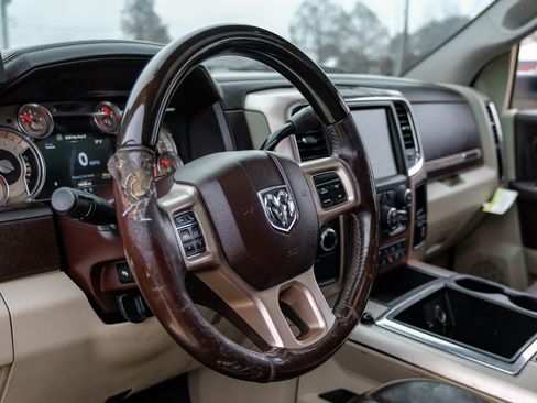 Used 2015 RAM 3500 Laramie Longhorn AWD/4WD image 20