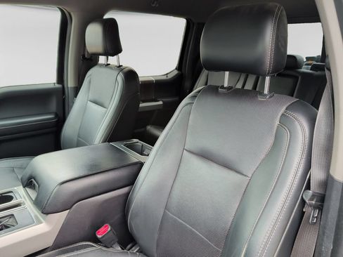 Used 2016 Ford F150 Lariat w/ Equipment Group 501A Mid AWD/4WD image 17