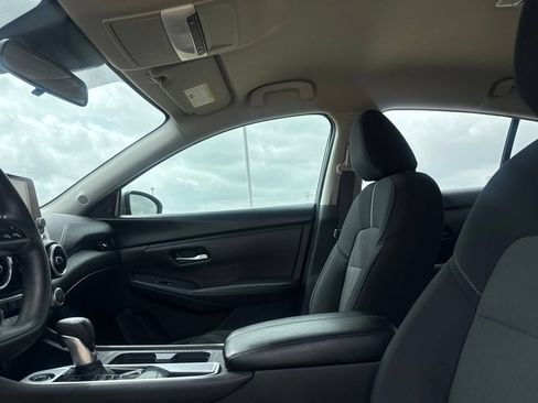 Certified 2024 Nissan Sentra SV FWD image 37