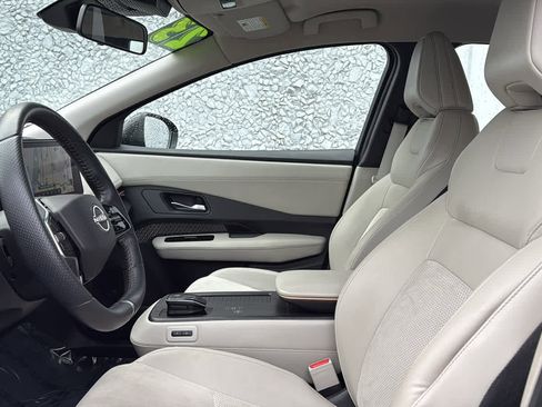 Certified 2023 Nissan Ariya FWD image 16
