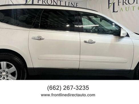 Used 2011 Chevrolet Traverse LT w/ Personal Connectivity Package image 8