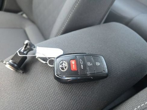 Used 2026 Toyota Corolla LE w/ LE Premium Package FWD image 31