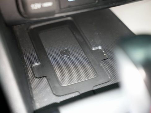 Used 2020 Hyundai Veloster Turbo Ultimate image 27