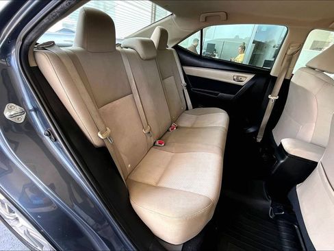 Used 2014 Toyota Corolla LE FWD image 25
