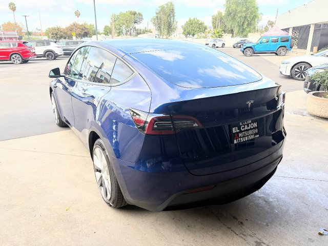 Used 2024 Tesla Model Y Long Range AWD/4WD image 15