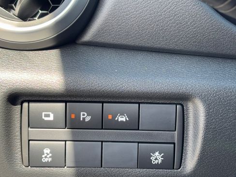 Certified 2025 Nissan Versa S w/ Trunk Package image 28