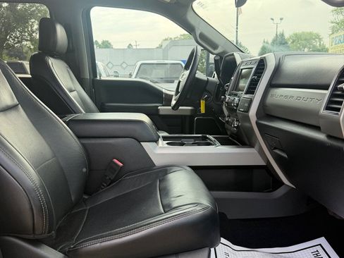 Used 2019 Ford F250 Lariat w/ Chrome Package AWD/4WD image 27
