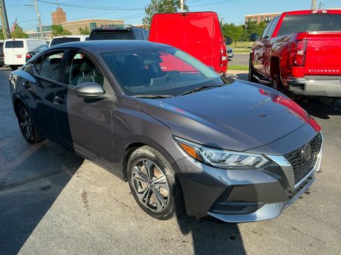 Used 2021 Nissan Sentra SV FWD image 3