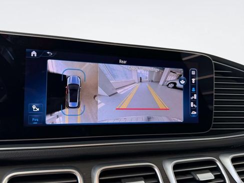 Used 2024 Mercedes-Benz GLE 350 4MATIC image 29