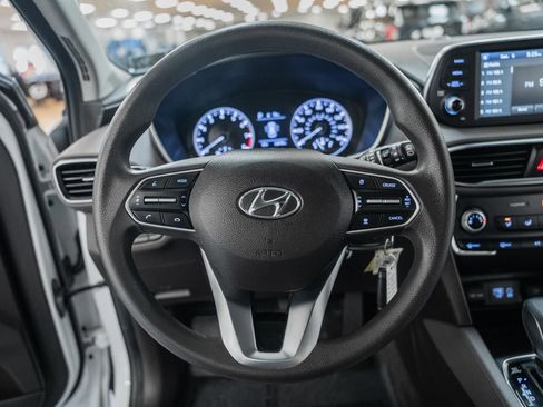 Used 2020 Hyundai Santa Fe SE image 32