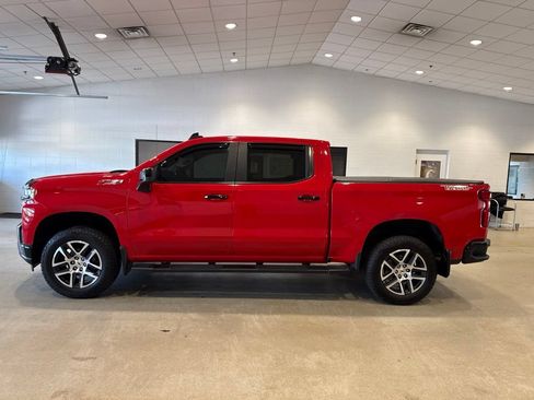 Used 2019 Chevrolet Silverado 1500 LT Trail Boss AWD/4WD image 4