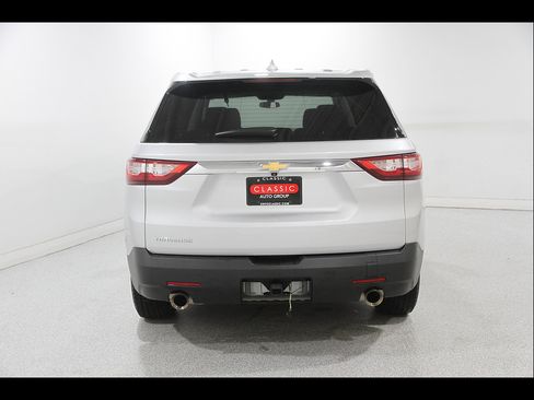 Certified 2020 Chevrolet Traverse LS FWD image 20