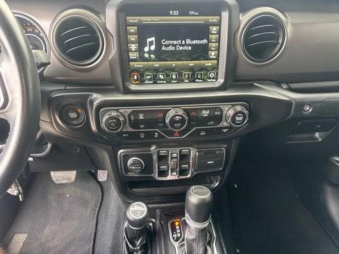 Used 2022 Jeep Gladiator Sport AWD/4WD image 22