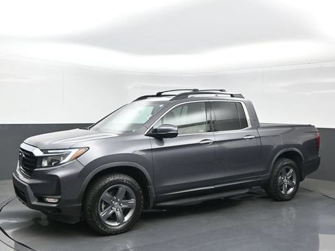 Used 2022 Honda Ridgeline RTL-E image 2