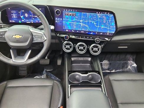 Used 2024 Chevrolet Blazer EV LT image 36