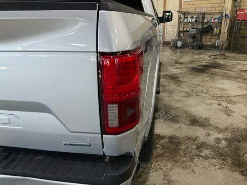 Used 2018 Ford F150 Lariat image 26