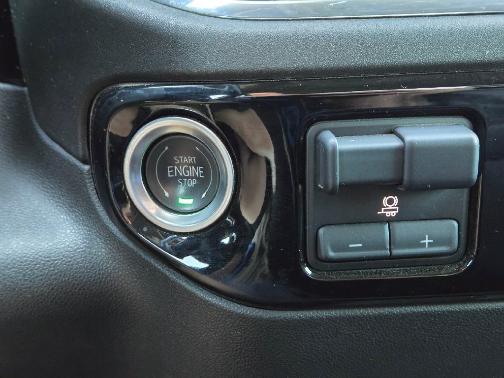 Used 2024 GMC Sierra 2500 SLE w/ SLE Value Package; AWD/4WD image 27