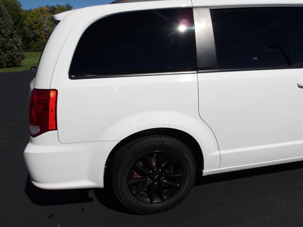 Used 2019 Dodge Grand Caravan GT FWD image 35