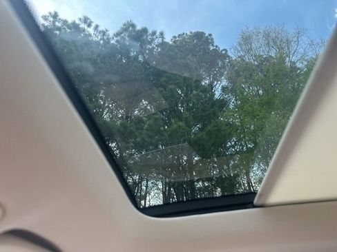 Used 2015 Mercedes-Benz C 300 Sedan image 20