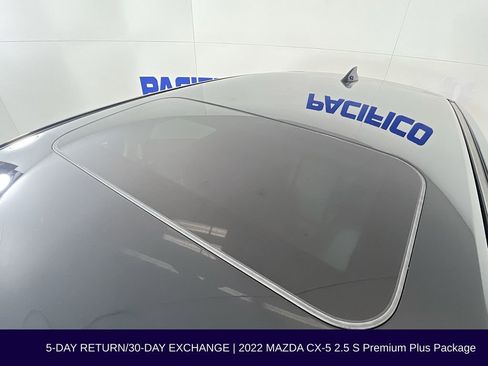 Used 2022 MAZDA CX-5 AWD 2.5 S w/ Premium Plus Pkg image 17