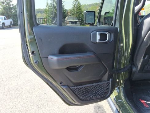 Used 2021 Jeep Wrangler Unlimited Rubicon AWD/4WD image 20
