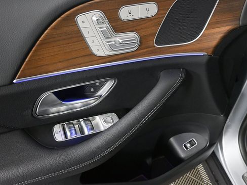 Certified 2025 Mercedes-Benz GLE 350 GLE 350 image 8