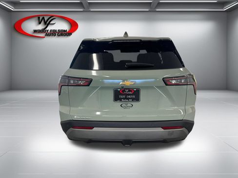 New 2026 Chevrolet Equinox LT FWD image 7