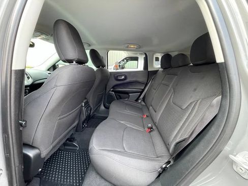 Used 2019 Jeep Compass Sport AWD/4WD image 8