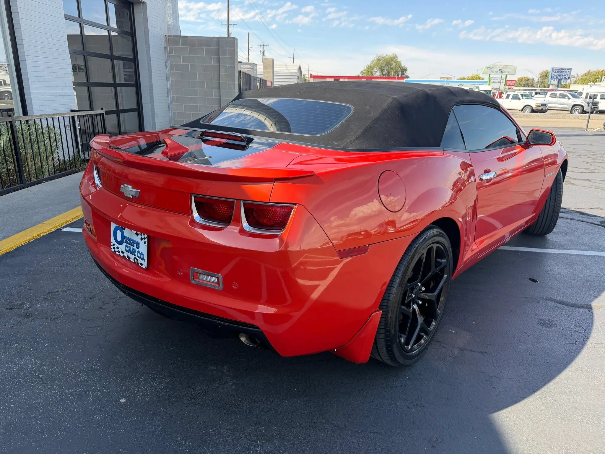 Used 2011 Chevrolet Camaro LT w/ RS Package RWD image 8