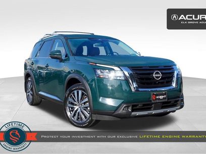 Used 2022 Nissan Pathfinder Platinum w/ Cargo Package