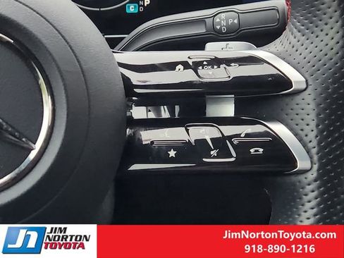 Used 2024 Mercedes-Benz GLA 250 4MATIC image 30